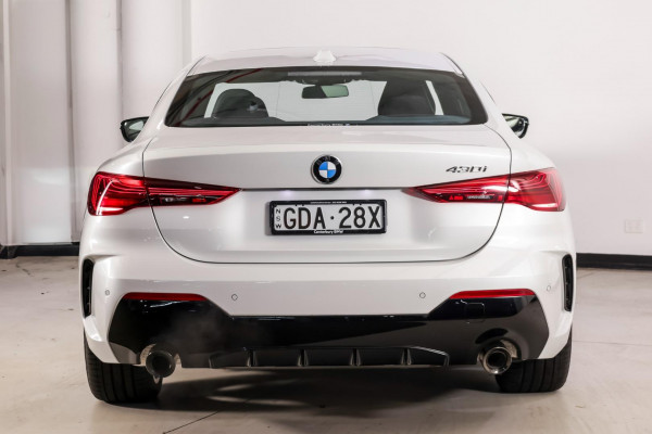 2025 BMW 4 Series G22 LCI 430i M Sport Coupe image 4