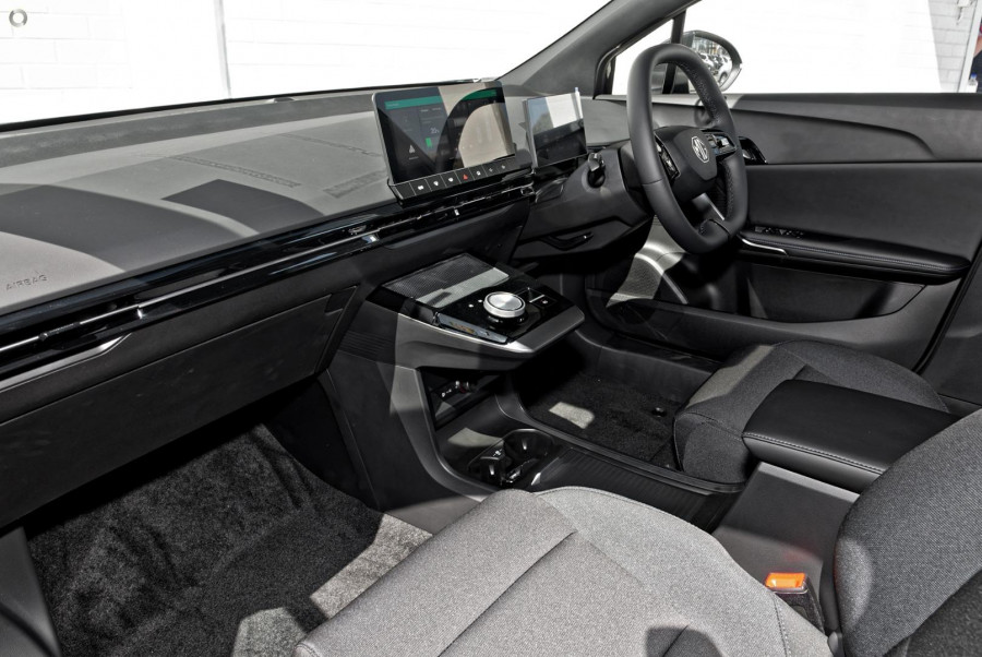 2024 MG MG4 MEH32 Excite 51 Hatch Image 7