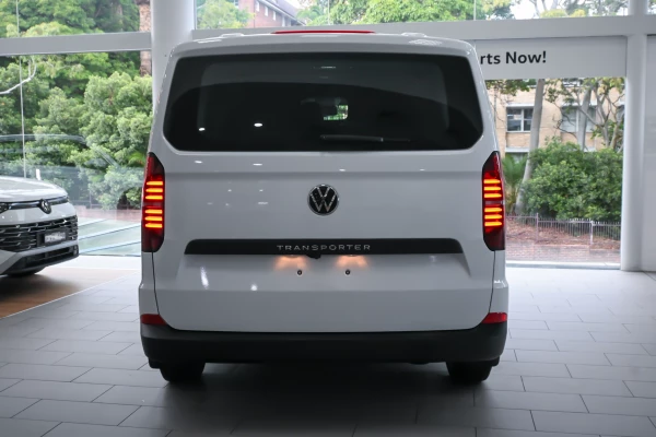 2025 Volkswagen Transporter NSN SWB Van Van Image 5