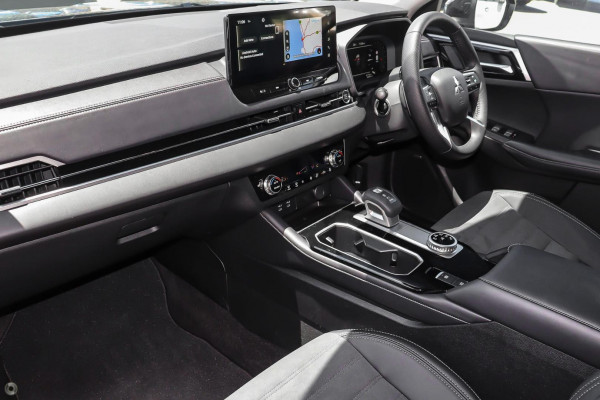 2026 MY25 Mitsubishi Outlander ZM Aspire SUV Image 8