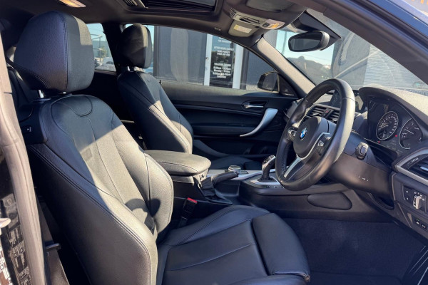 2017 BMW 2 Series F22 230i M Sport Coupe Image 16