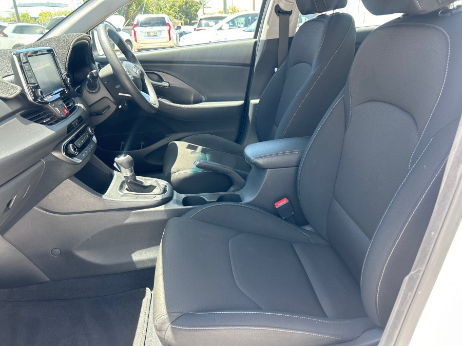2017 MY18 Hyundai i30 PD Active Hatch Image 8