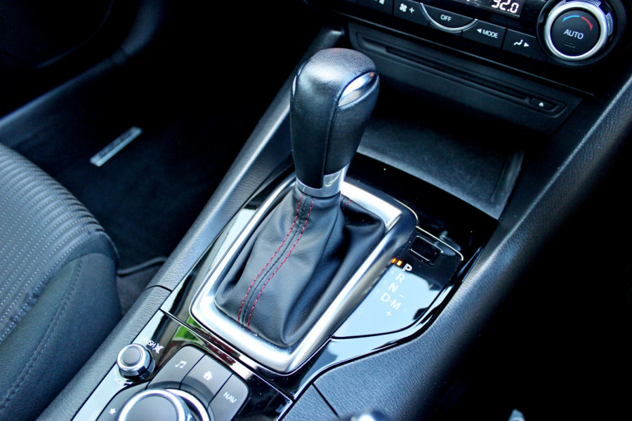 2014 Mazda 3 BM Series SP25 Sedan Image 16