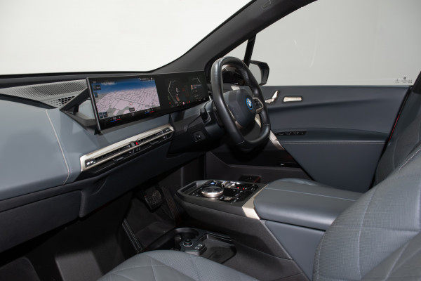 2022 BMW iX xDrive40 Sport SUV Image 23