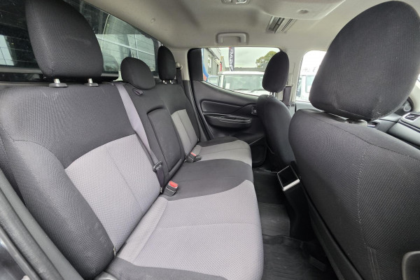 2022 MY22.5 Mitsubishi Triton MR GLX-R Ute Image 13