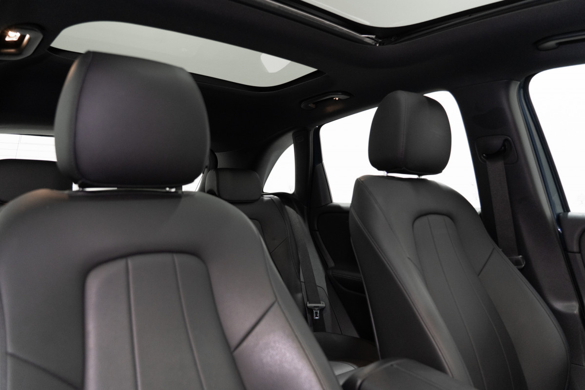 2019 Mercedes-Benz B180 Hatch Image 4