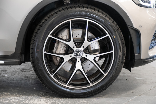 2019 Mercedes-Benz GLC-Class GLC300 SUV Image 6