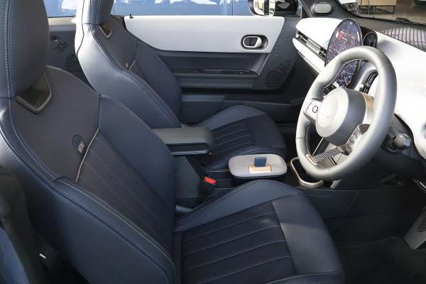 2025 MINI Cooper F67 S Favoured Convertible image 11