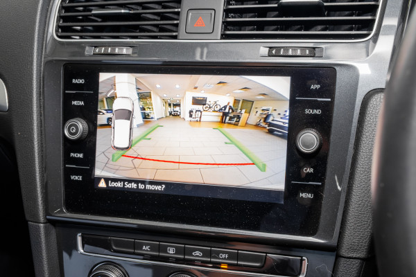 2020 Volkswagen Golf 7.5 110TSI Trendline Hatch image 15