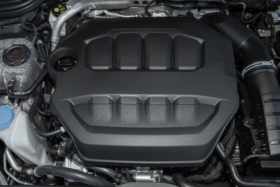 2026 MY25 Volkswagen Golf 8.5 R Hatch