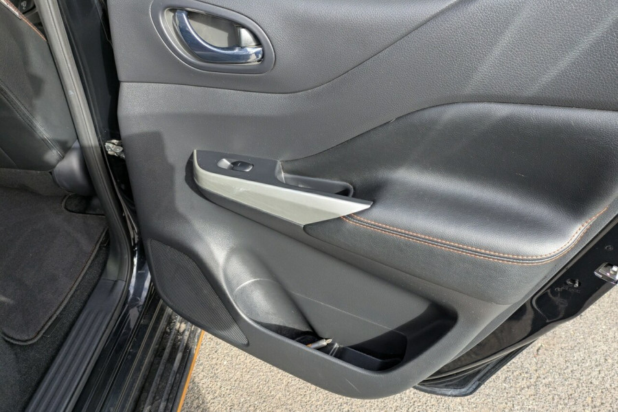 2020 Nissan Navara D23 Series 4 N-TREK Warrior Ute Image 11