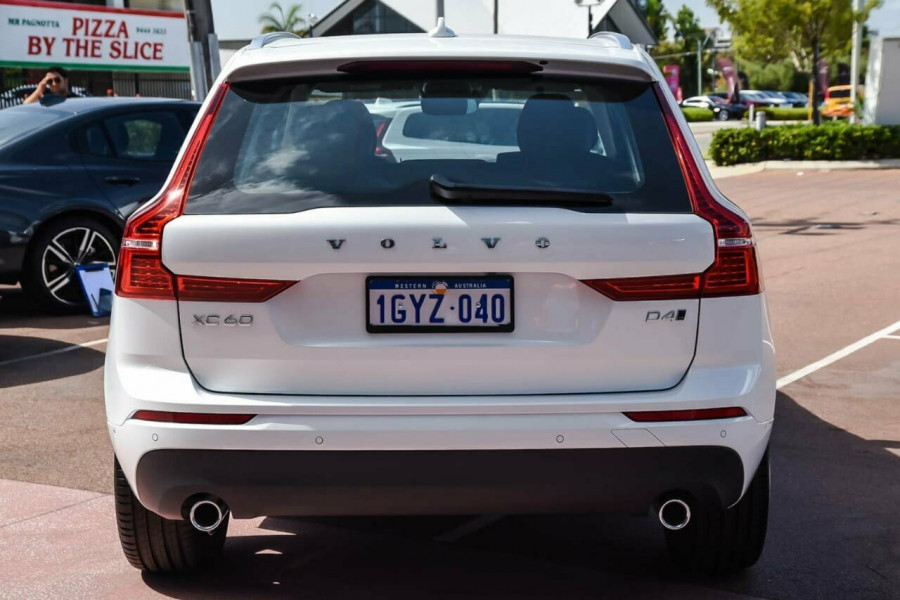 2019 MY20 Volvo XC60 UZ D4 Momentum Suv