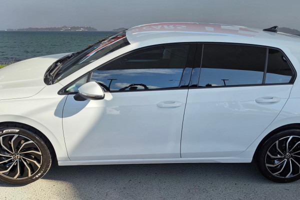 2023 Volkswagen Golf 8 110TSI Life Hatch Image 4