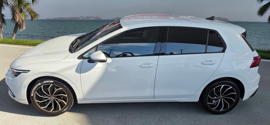 2023 Volkswagen Golf 8 110TSI Life Hatch Image 4