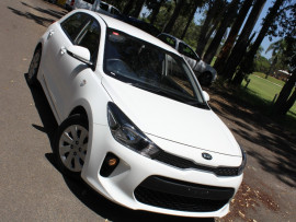 Kia Rio S YB