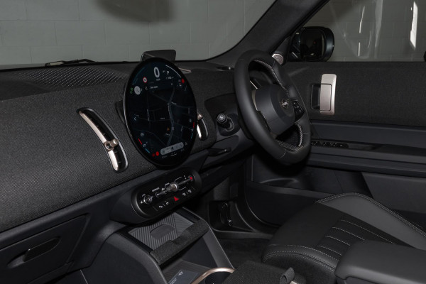 2026 MINI Countryman U25 S Favoured SUV image 8