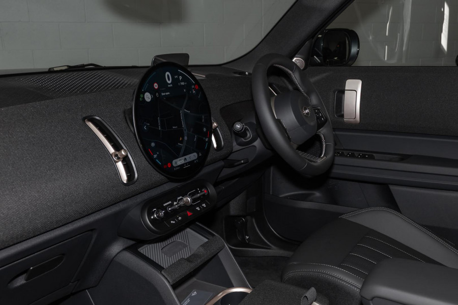 2026 MINI Countryman U25 S Favoured SUV