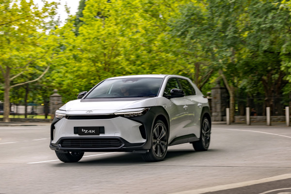 2023 MY24 Toyota bZ4X XEAM10R 2WD EV SUV Image 4