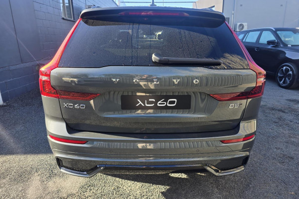 2026 Volvo XC60 UZ Ultra B5 Dark SUV Image 7
