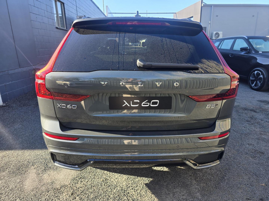 2026 Volvo XC60 UZ Ultra B5 Dark SUV Image 7