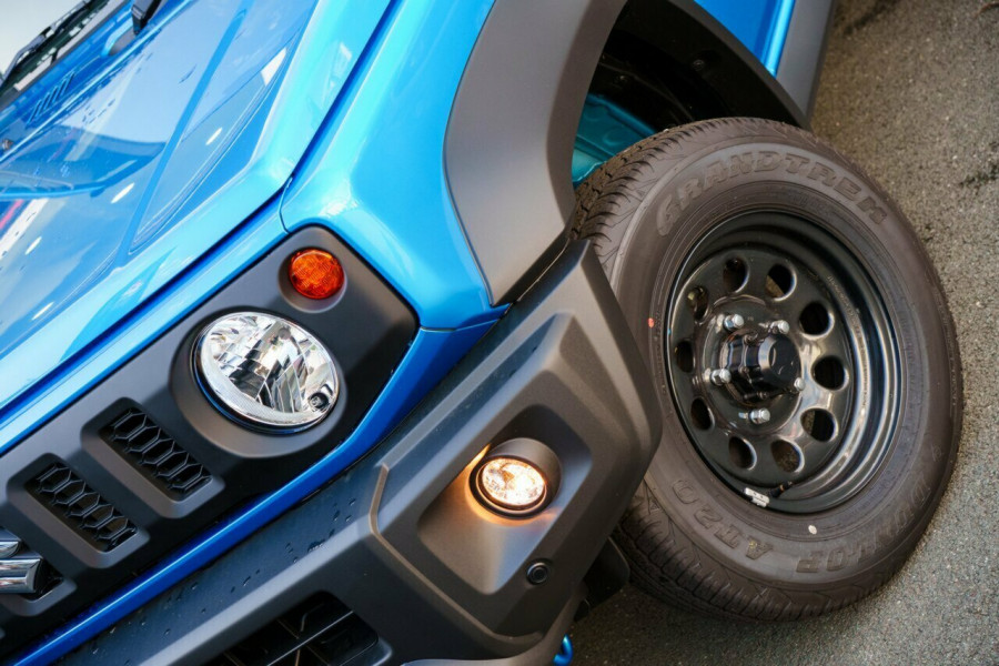2025 Suzuki Jimny JB74 GLX Coupe Image 6