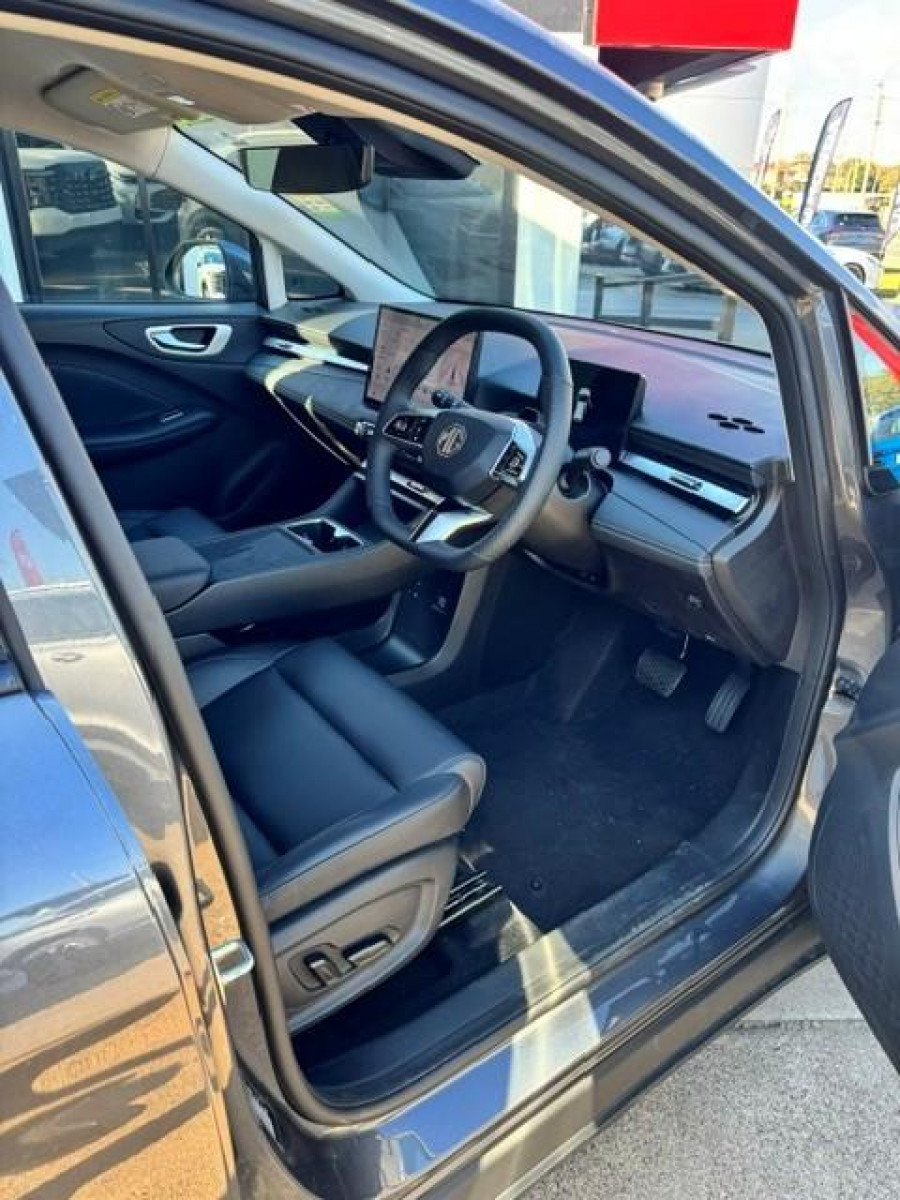 2026 MG MG4 EV Urban AH4E Essence 43 Hatch Image 6