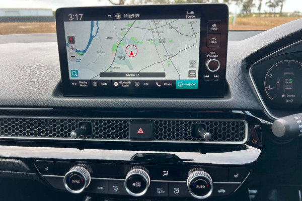 2022 Honda Civic 11th Gen VTi LX Hatch Image 19