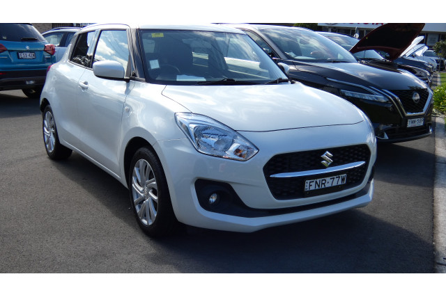 2023 Suzuki Swift AZ SERIES II GL NAVI Hatch Image 3