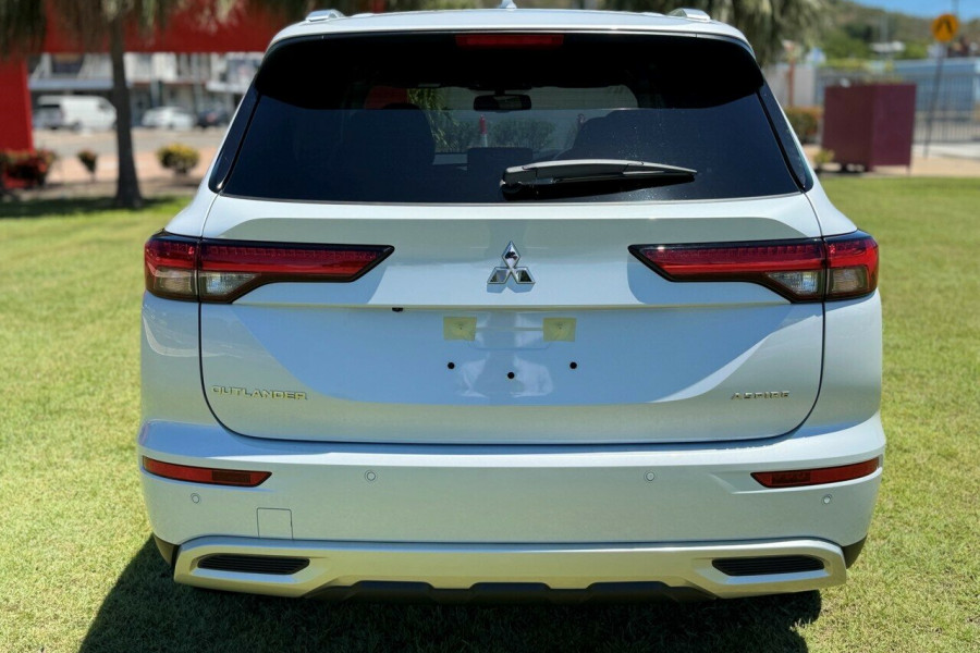 2024 Mitsubishi Outlander ZM Aspire SUV Image 7