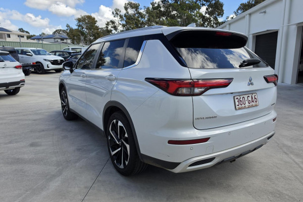 2022 Mitsubishi Outlander ZM Aspire SUV Image 5