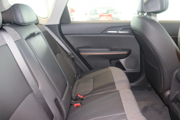 2026 Kia EV5 OVc Air Standard Range SUV Image 24