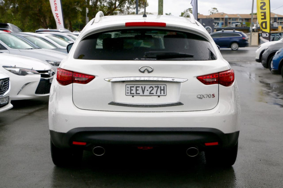 Used 2016 Infiniti Qx70 S Premium 714825