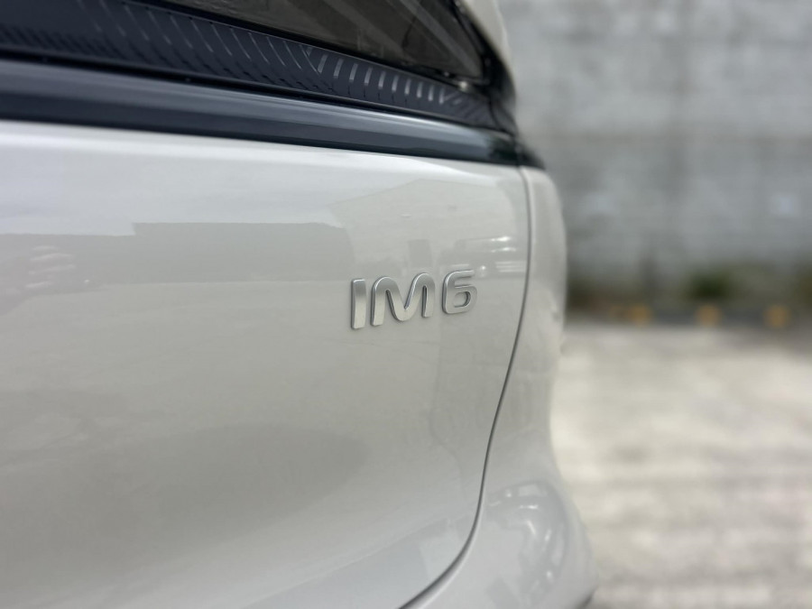 2026 MY25 MG IM6 S12L Platinum SUV Image 17
