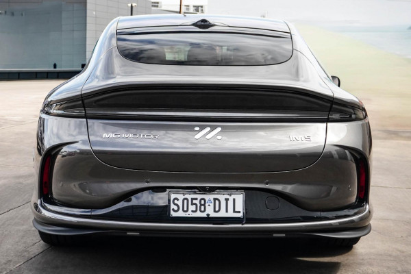 2025 MG IM5 P12L Performance Hatch Image 3
