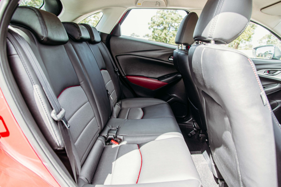 2018 Mazda CX-3 DK sTouring SUV Image 25