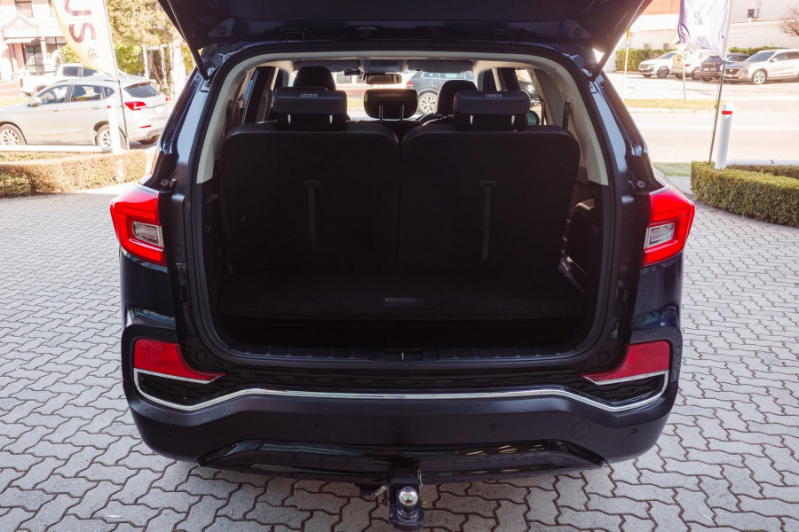 2019 SsangYong Rexton Y400 Ultimate SUV Image 9