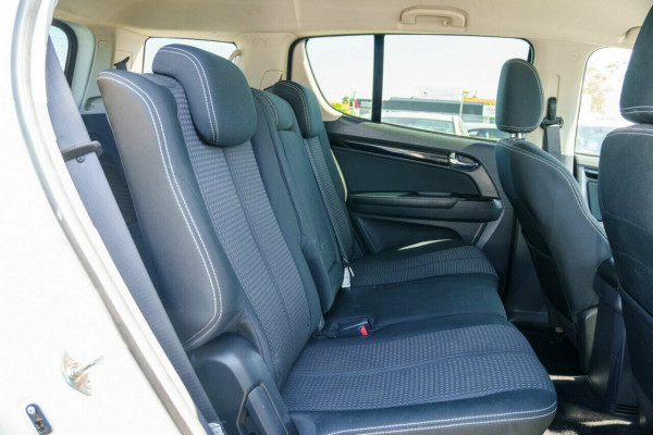 2021 Isuzu MU-X RJ LS-U SUV Image 9