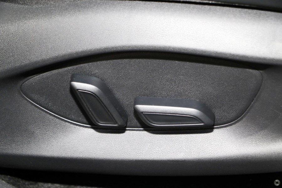 2024 MY25 MG ZS ZS32 Essence Hybrid+ SUV Image 9