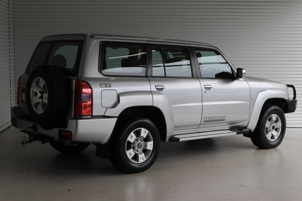 2016 Nissan Patrol Y61 GU 10 ST Suv