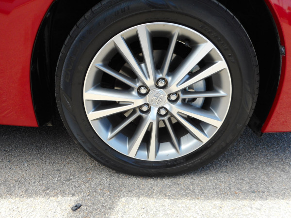 2014 Toyota Corolla ZRE172R SX Sedan