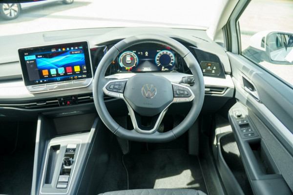 2026 Volkswagen Golf 8.5 110TSI Life Hatch Image 10