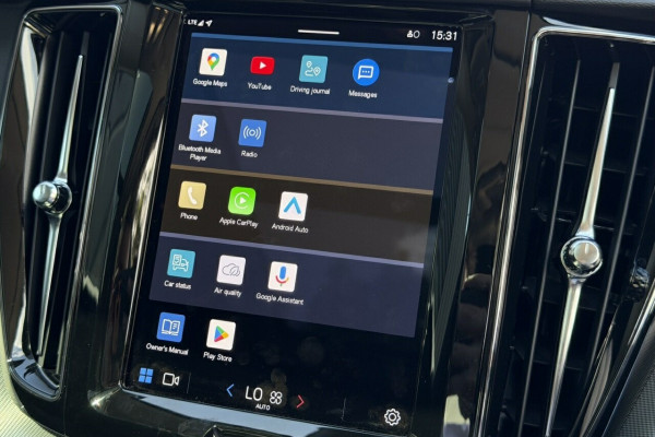 2025 Volvo XC60 UZ Plus T8 Plug-in Hybrid SUV Image 19