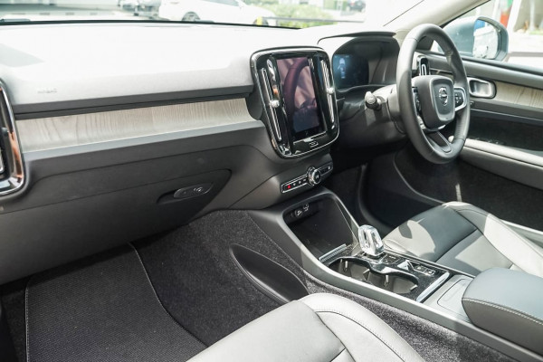 2019 MY20 Volvo XC40 XZ T4 Inscription Suv Image 5