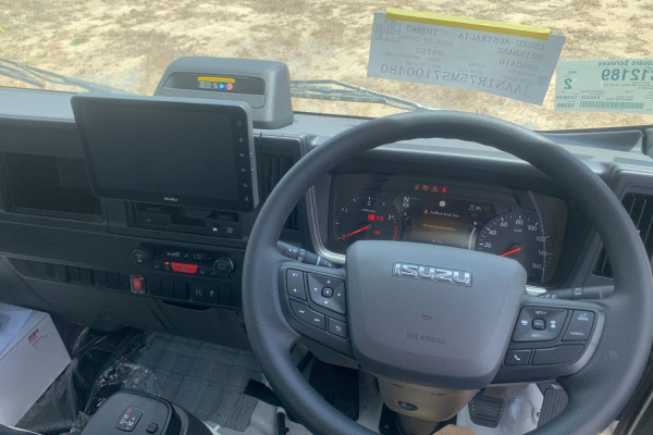 2026 Isuzu  NNR 45-150 DT C34 Cab Chassis Image 10