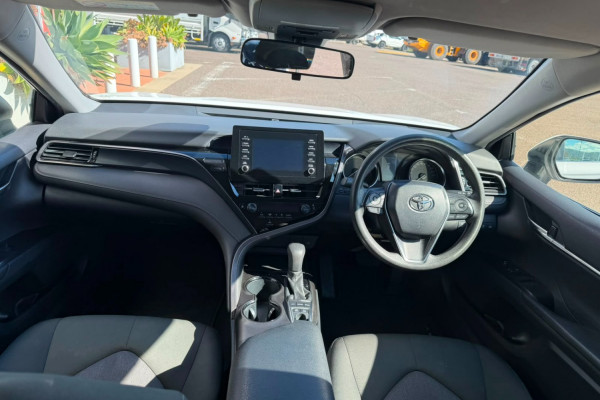 2021 Toyota Camry Hybrid AXVH70R Ascent Sedan Image 10