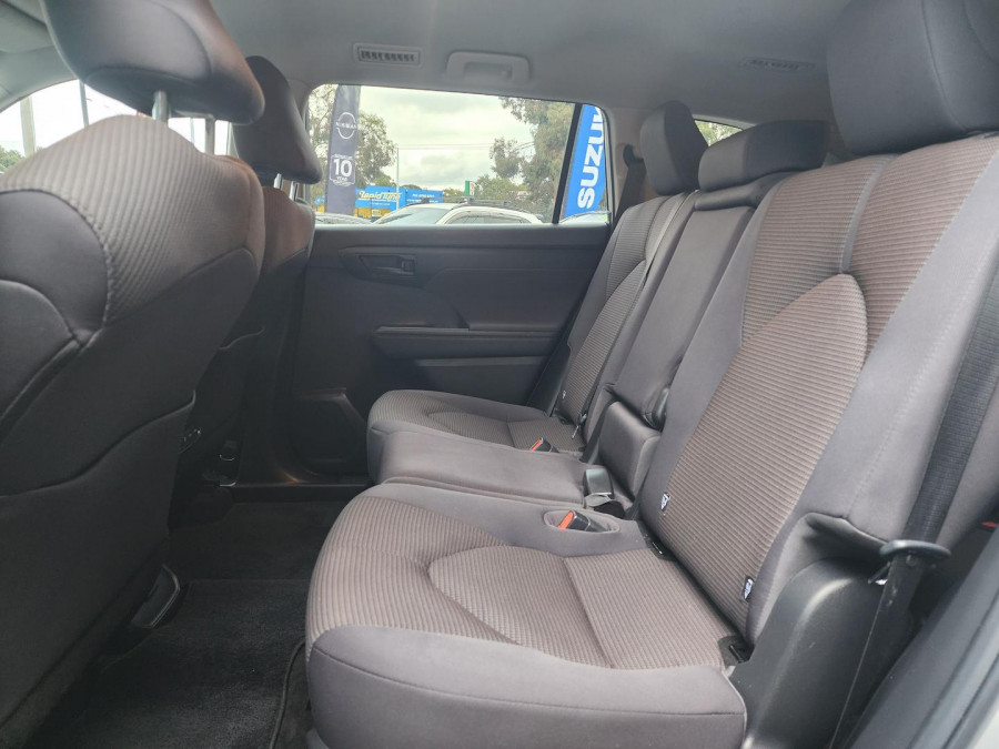 2023 Toyota Kluger TXUA75R (Petrol AWD) GX SUV Image 14