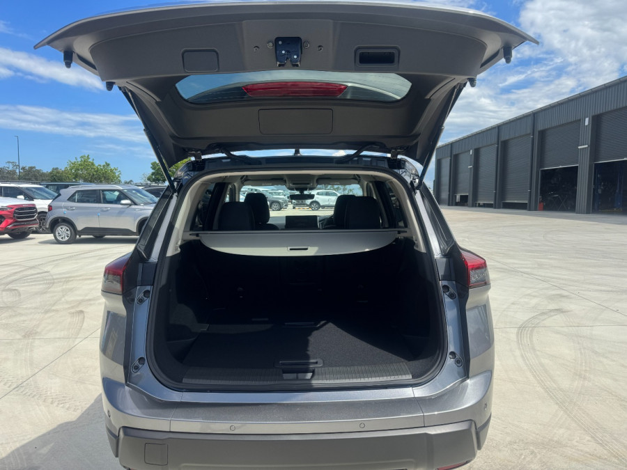 2026 Nissan X-Trail T33 ST-L SUV Image 7