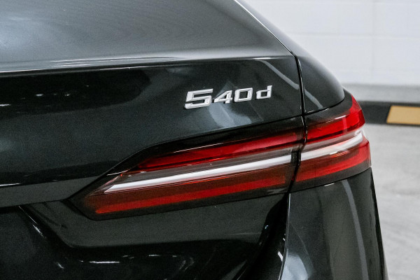 2026 BMW 5 Series G60 540d xDrive Sedan image 23