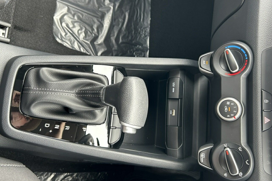 2024 MY25 Kia Stonic YB S SUV Image 22