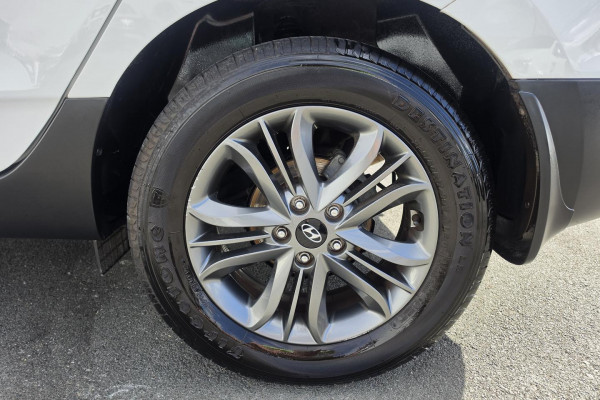 2015 Hyundai ix35 Series II SE SUV Image 11